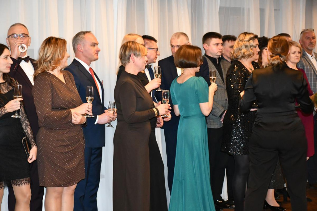 Lubliniec. Kochcice. Poloneza czas zacząć. Tak się bawi Mickiewicz