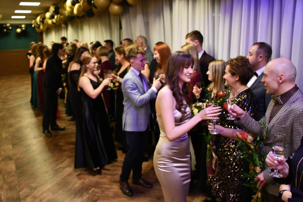 Lubliniec. Kochcice. Poloneza czas zacząć. Tak się bawi Mickiewicz