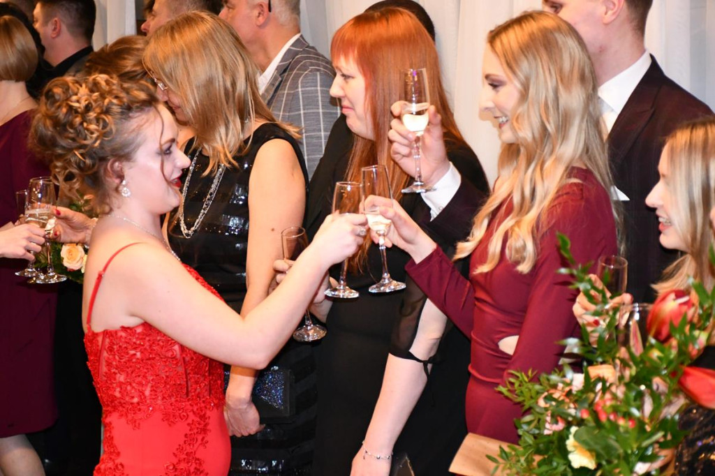 Lubliniec. Kochcice. Poloneza czas zacząć. Tak się bawi Mickiewicz