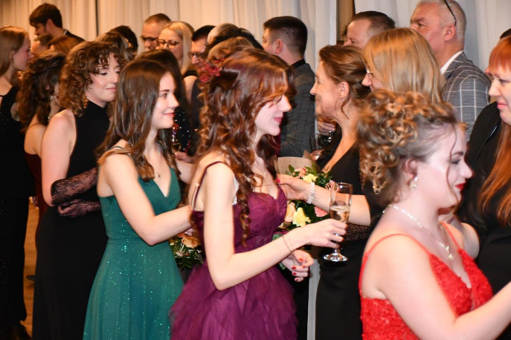 Lubliniec. Kochcice. Poloneza czas zacząć. Tak się bawi Mickiewicz