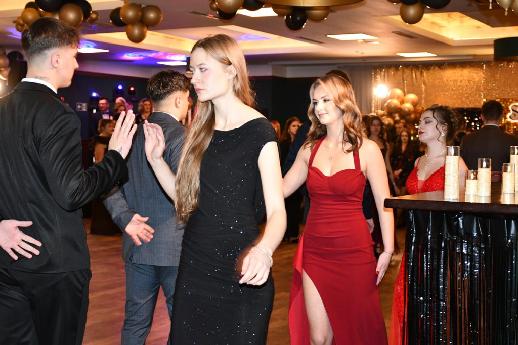 Lubliniec. Kochcice. Poloneza czas zacząć. Tak się bawi Mickiewicz