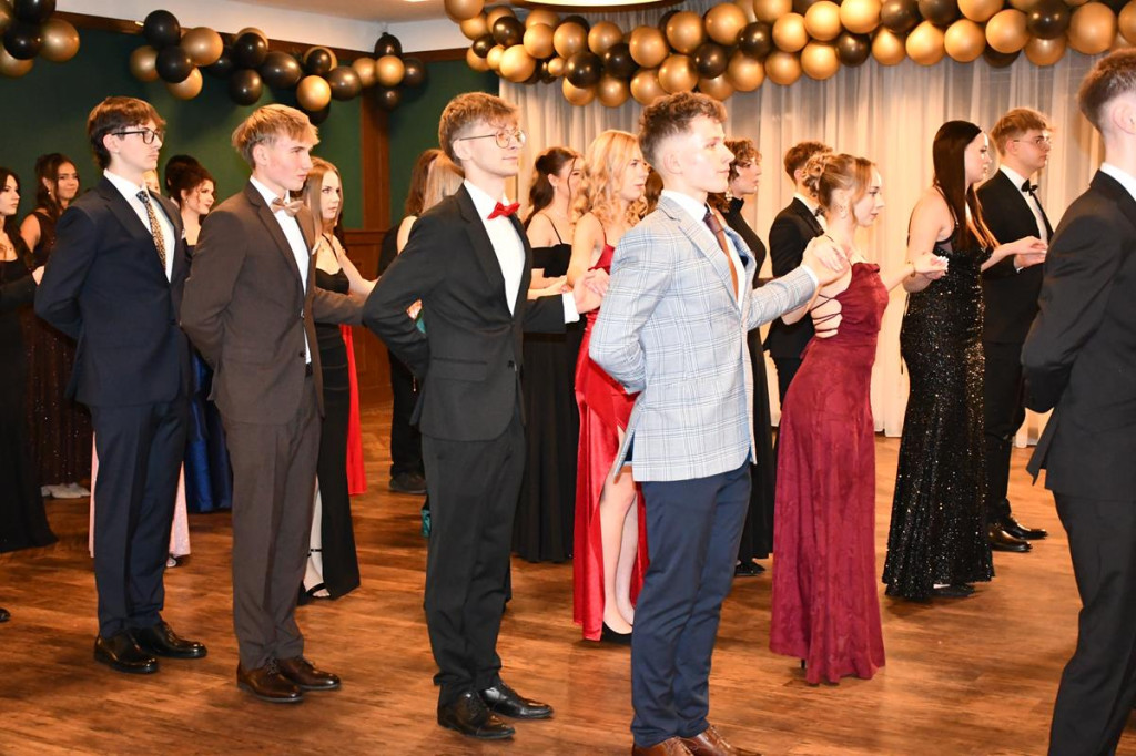 Lubliniec. Kochcice. Poloneza czas zacząć. Tak się bawi Mickiewicz