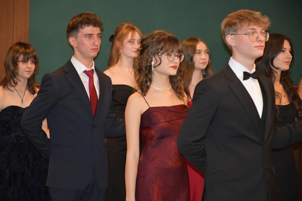 Lubliniec. Kochcice. Poloneza czas zacząć. Tak się bawi Mickiewicz