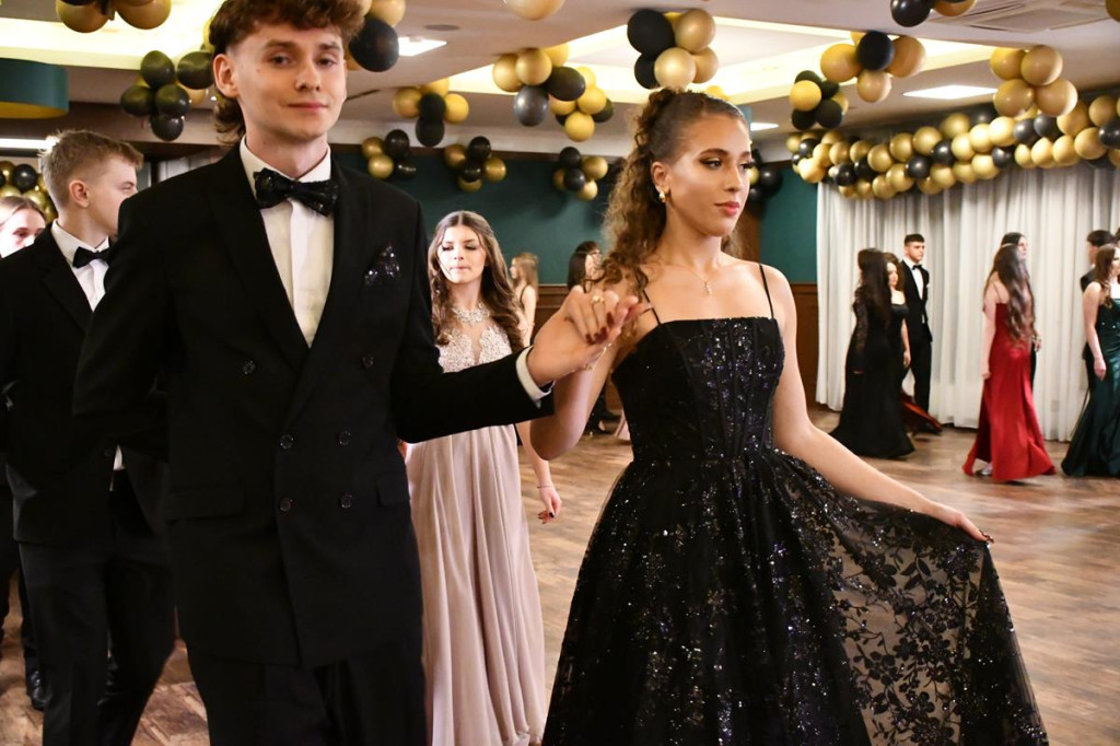 Lubliniec. Kochcice. Poloneza czas zacząć. Tak się bawi Mickiewicz