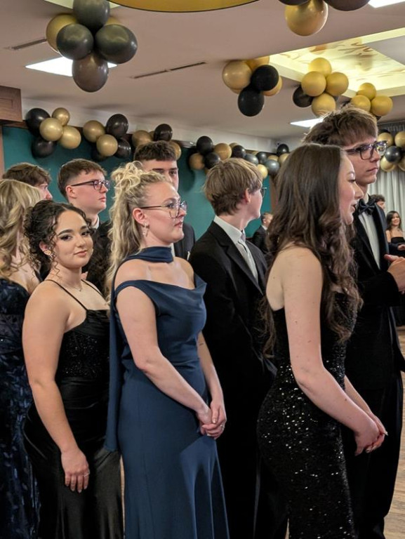 Lubliniec. Kochcice. Poloneza czas zacząć. Tak się bawi Mickiewicz