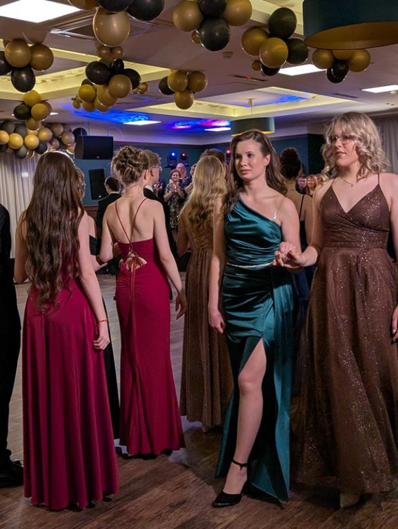 Lubliniec. Kochcice. Poloneza czas zacząć. Tak się bawi Mickiewicz