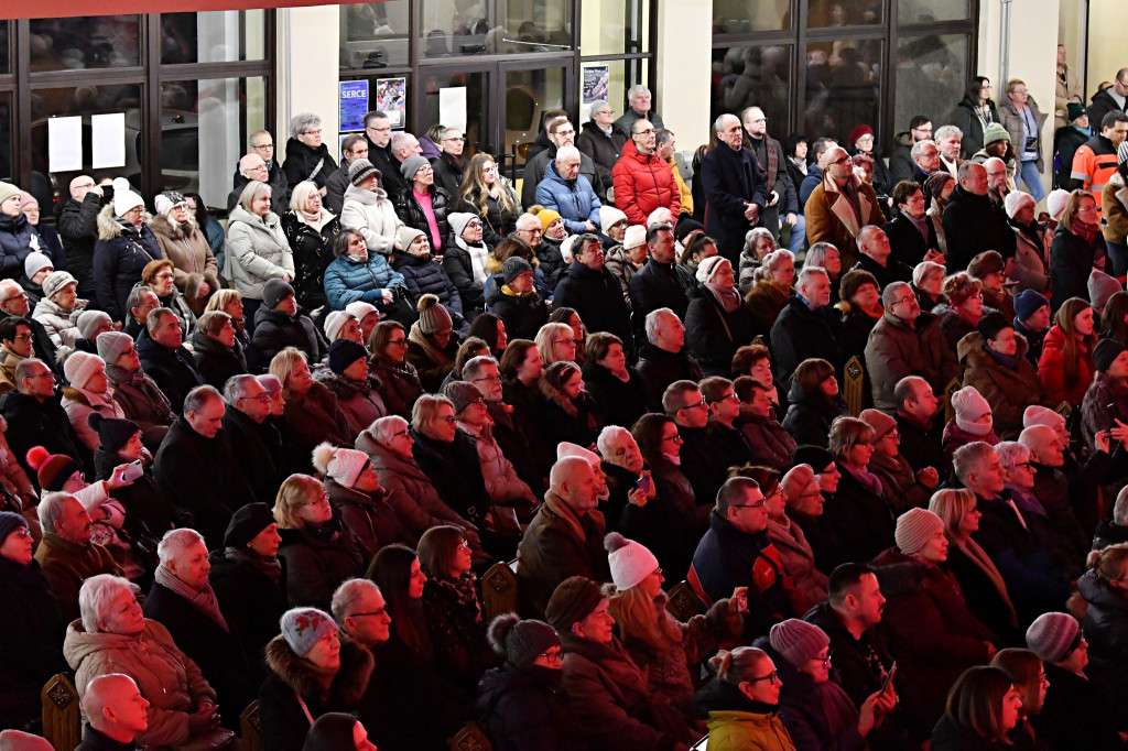 Śląsk gościł seniorów i wystąpił w Katowicach