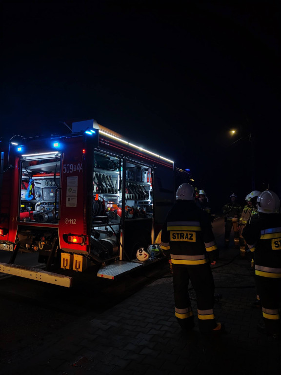 Powiat lubliniecki. Pożar w piwnicy