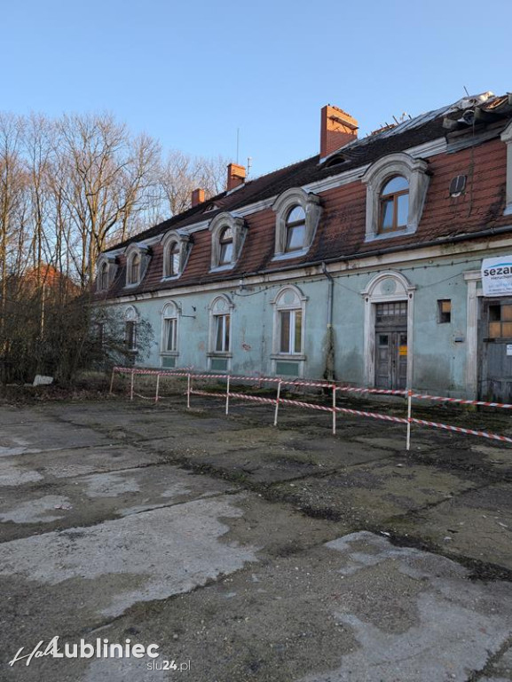 Przez dekady niszczała, dzisiaj jest atrakcją turystyczną