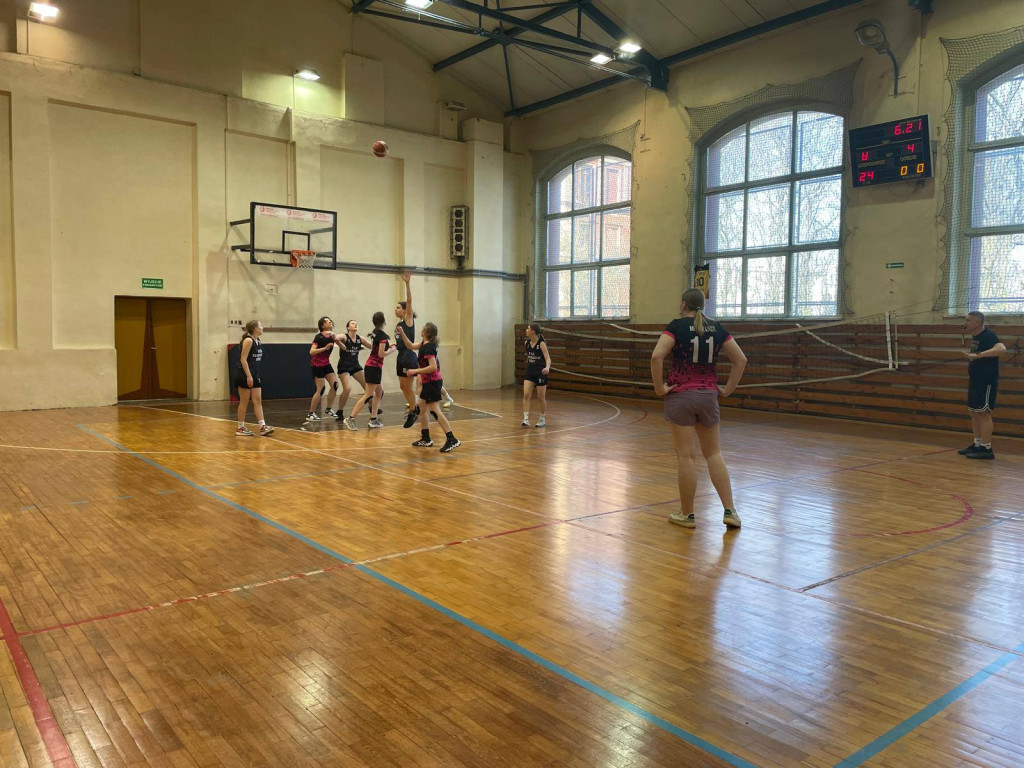 Lubliniec. Nasi koszykarze na drugich miejscach