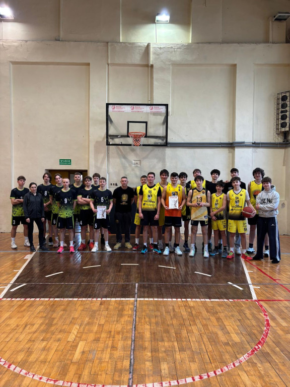 Lubliniec. Nasi koszykarze na drugich miejscach