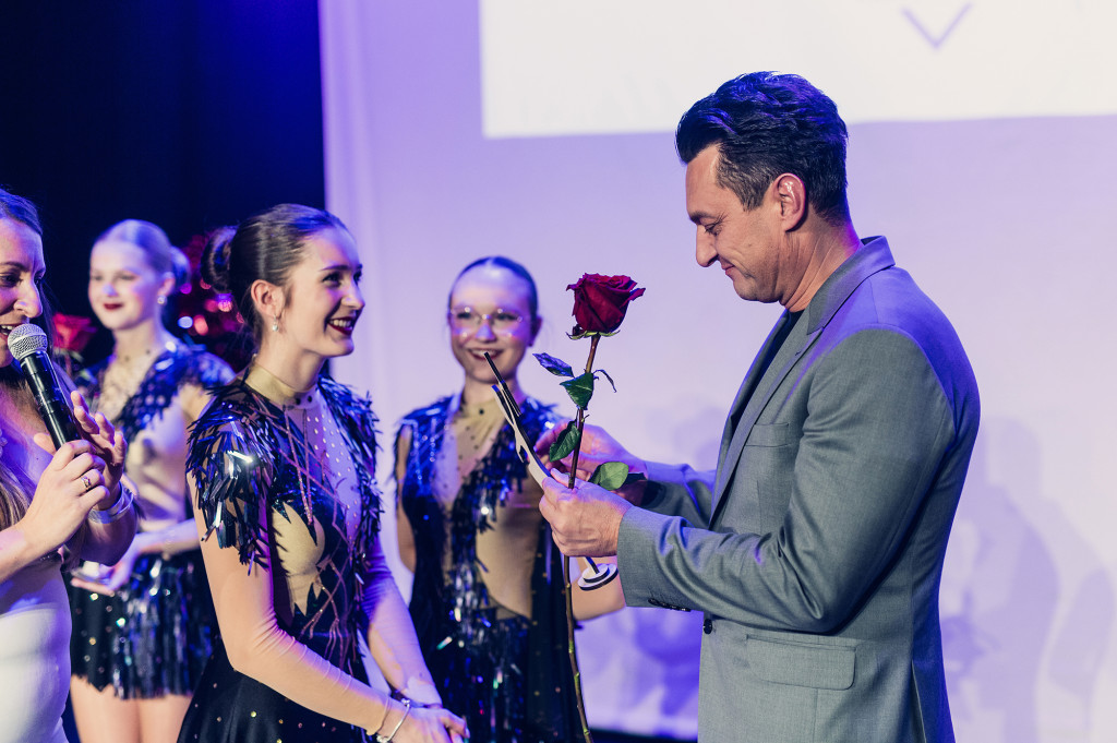 Lubliniec. Mażoretki Szafir na scenie