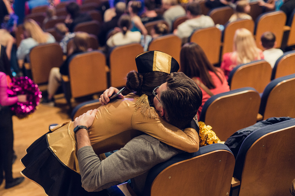 Lubliniec. Mażoretki Szafir na scenie