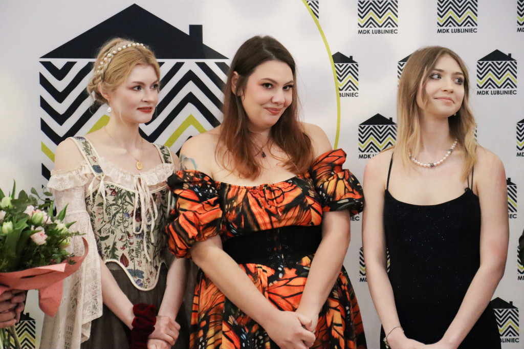 Lubliniec. Fortuńska i Steczkowska na wernisażu