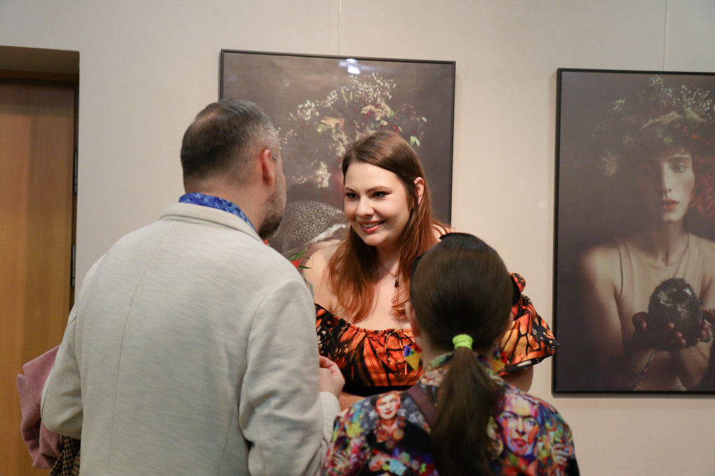 Lubliniec. Fortuńska i Steczkowska na wernisażu