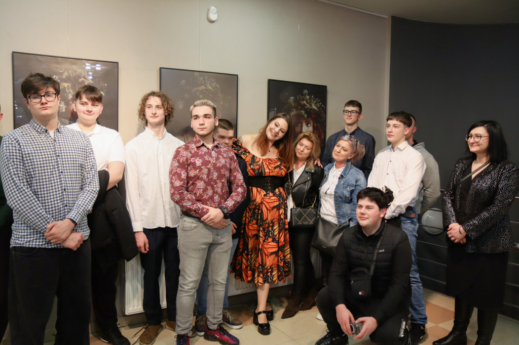 Lubliniec. Fortuńska i Steczkowska na wernisażu