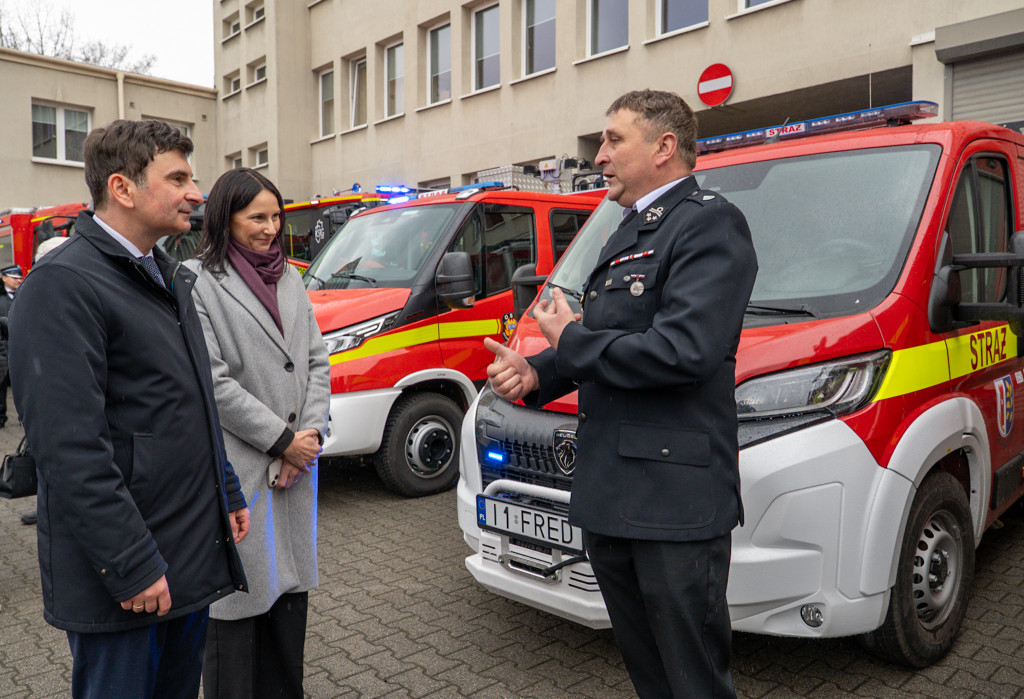 Powiat lubliniecki. Nowe wozy dla naszych OSP