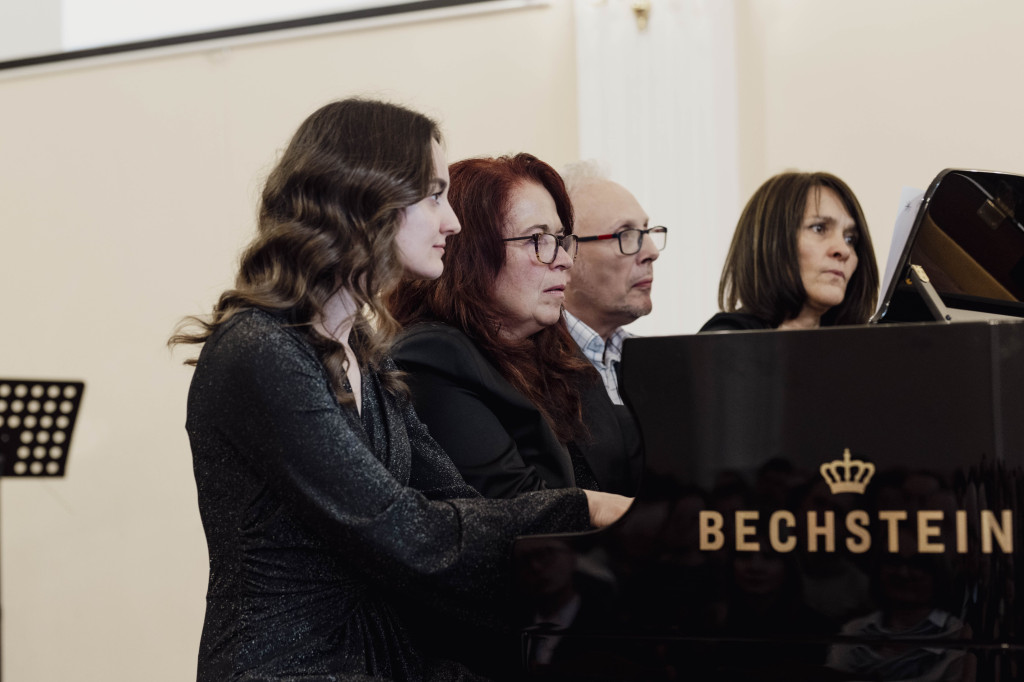 Szkoła świętuje. Fotorelacja z jubileuszu