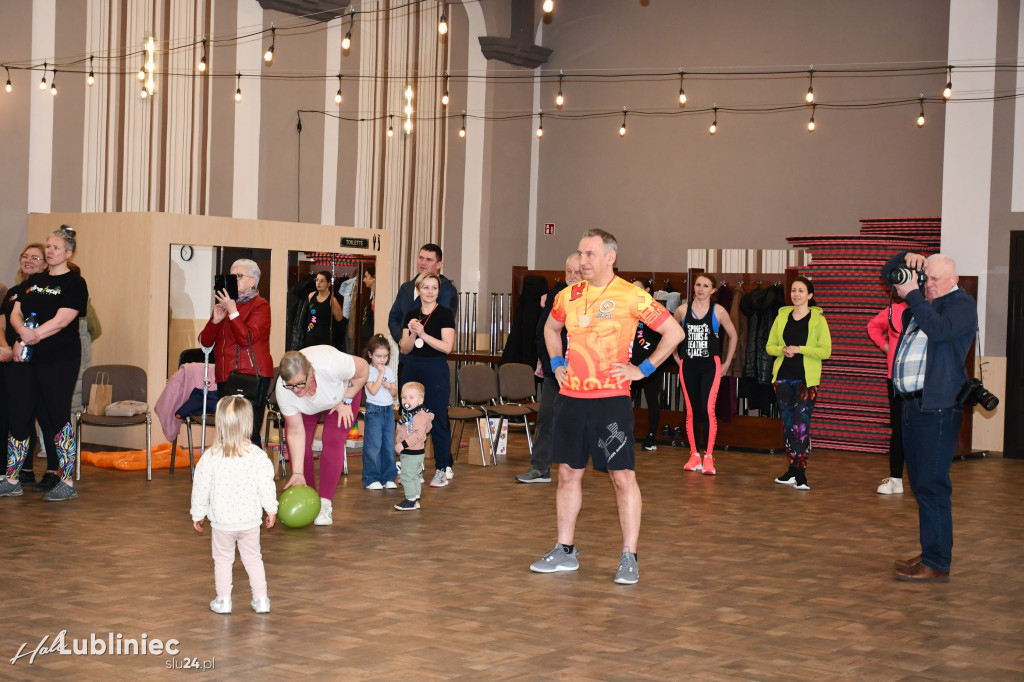 Pozytywna energia dla Mai. Charytatywny fitness