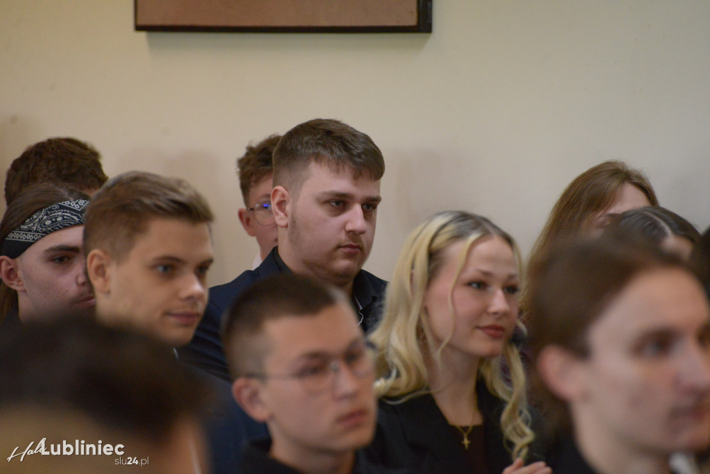 Pożegnanie maturzystów w ZSOT w Lublińcu