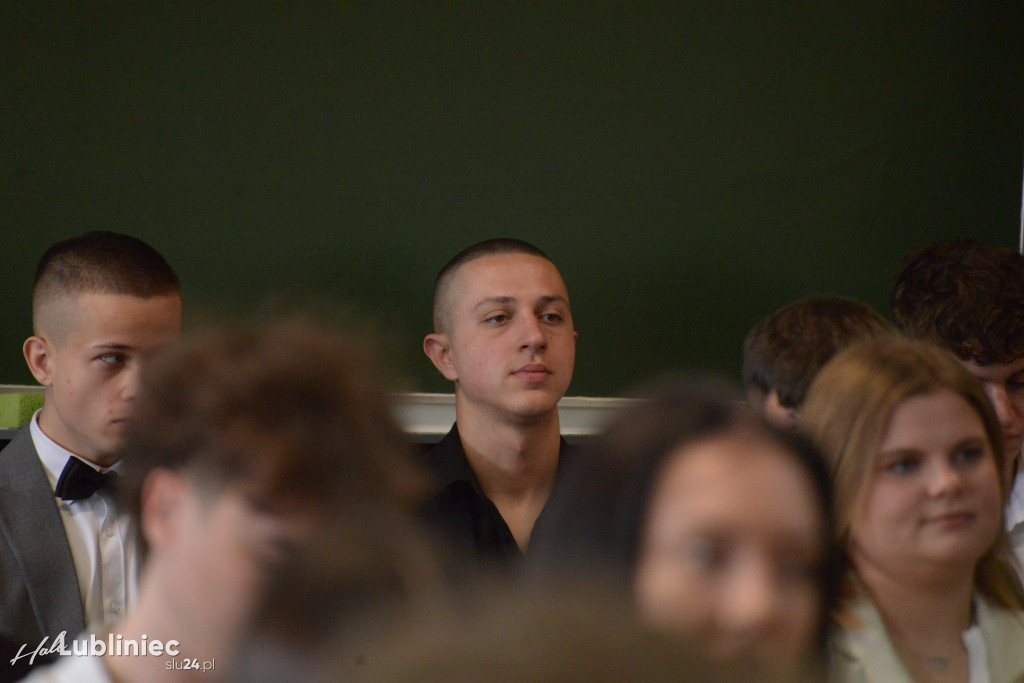 Pożegnanie maturzystów w ZSOT w Lublińcu