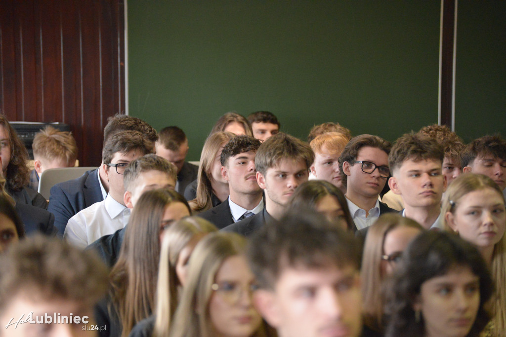 Pożegnanie maturzystów w ZSOT w Lublińcu