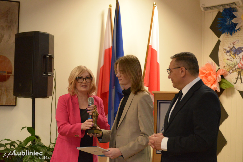 Pożegnanie maturzystów w ZSOT w Lublińcu