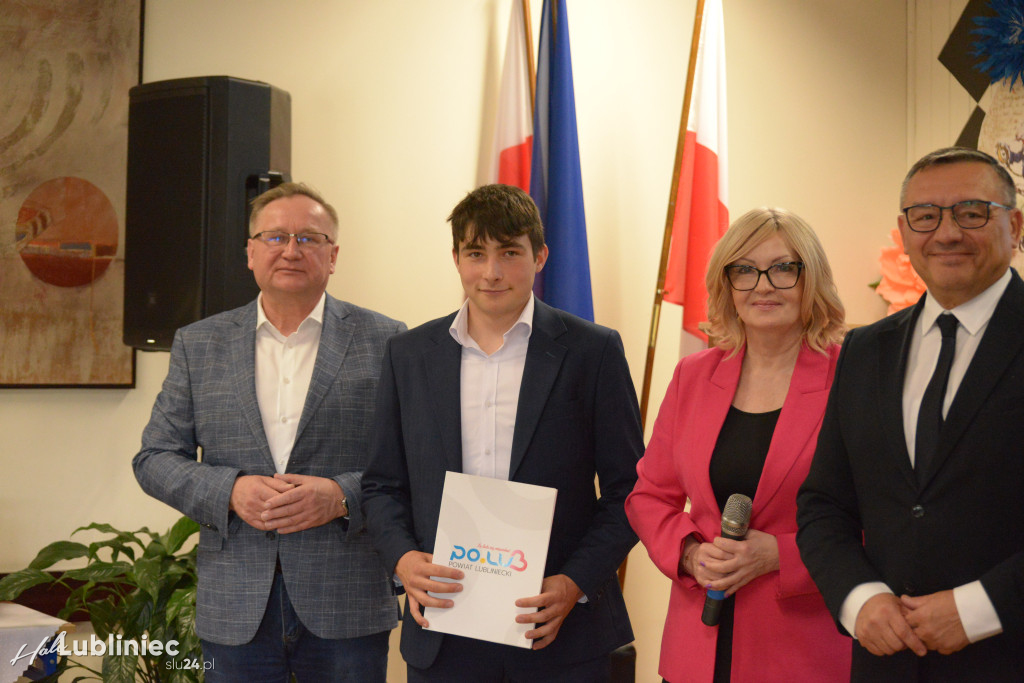 Pożegnanie maturzystów w ZSOT w Lublińcu