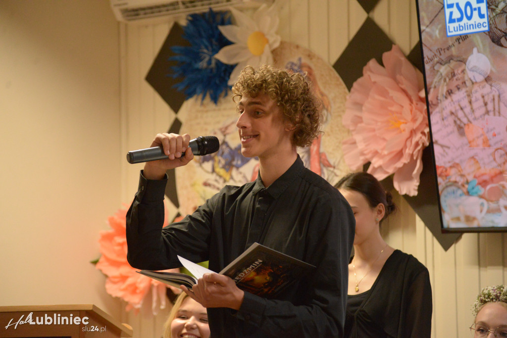 Pożegnanie maturzystów w ZSOT w Lublińcu