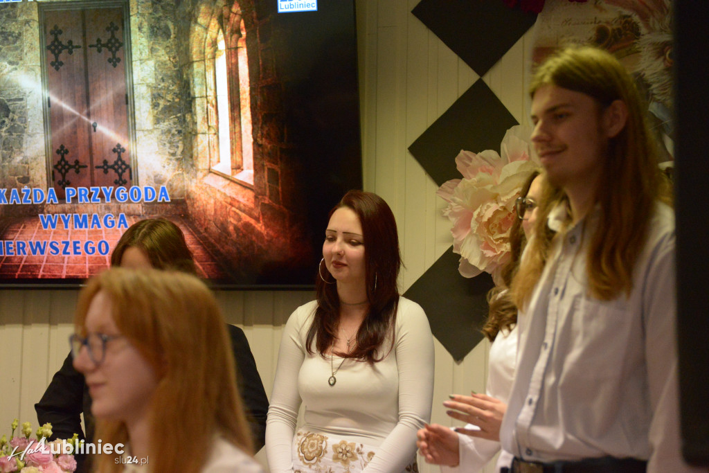 Pożegnanie maturzystów w ZSOT w Lublińcu