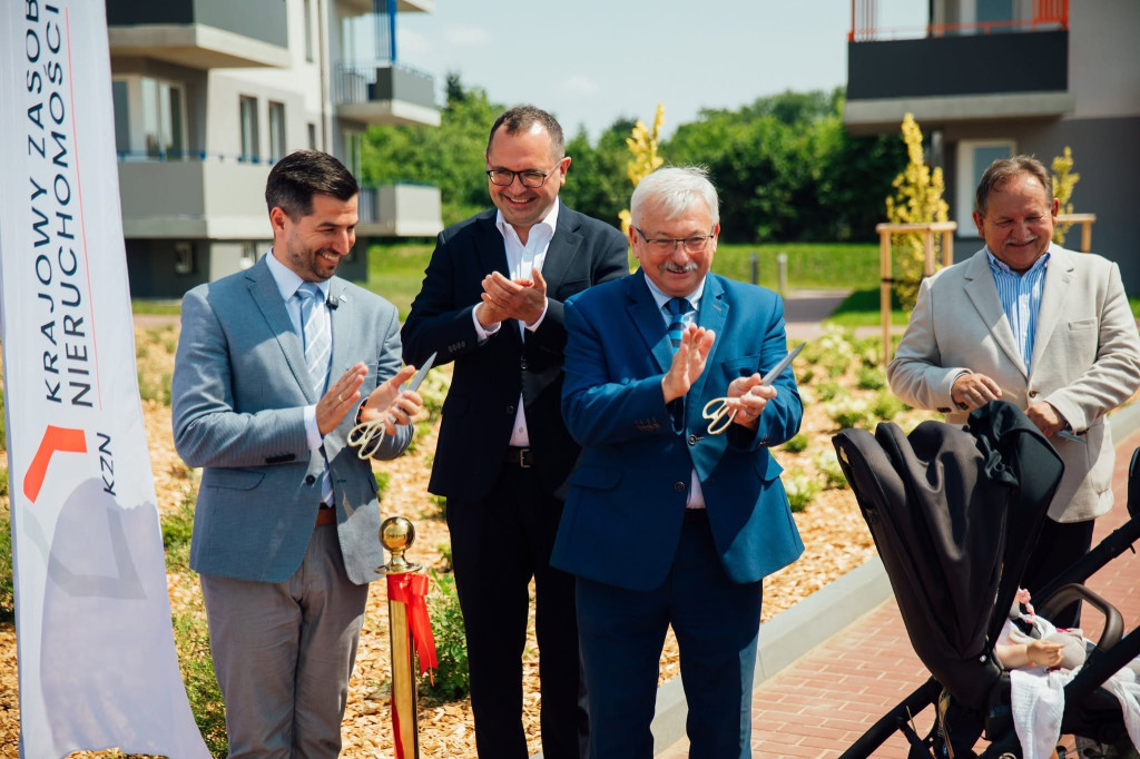 Lubliniec. Dostali klucze do nowych mieszkań