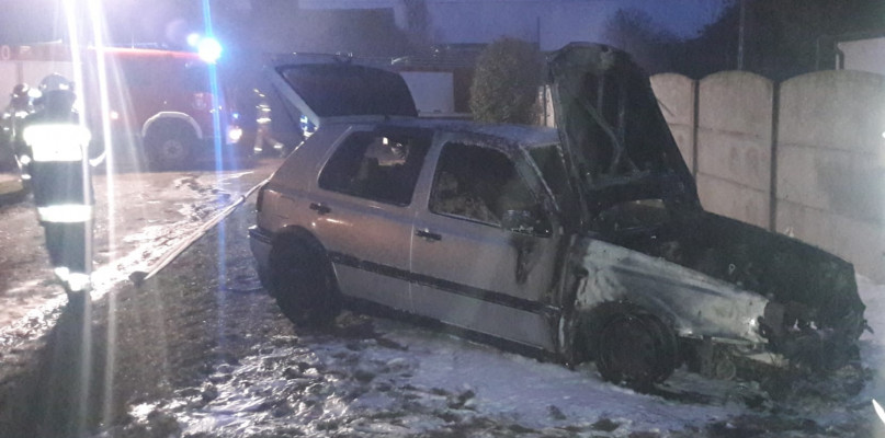 Cieszowa. Palił się vokswagen. Fot. OSP Koszęcin