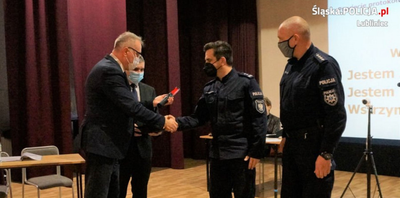 Nowoczesne alkomaty w Koszęcinie i Woźnikach. Fot. Archiwum KPP w Lublińcu 