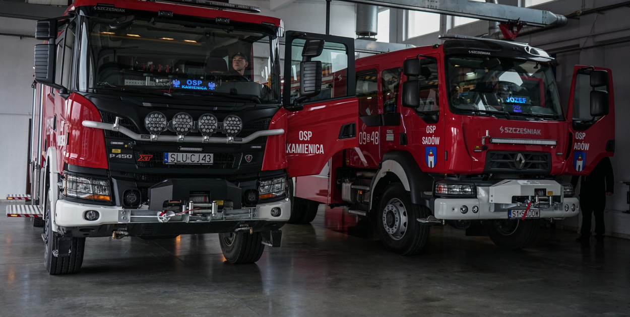 Nowe wozy OSP w Sadowie i OSP Kamienica Śląska. Fot. KP PSP w Lublińcu