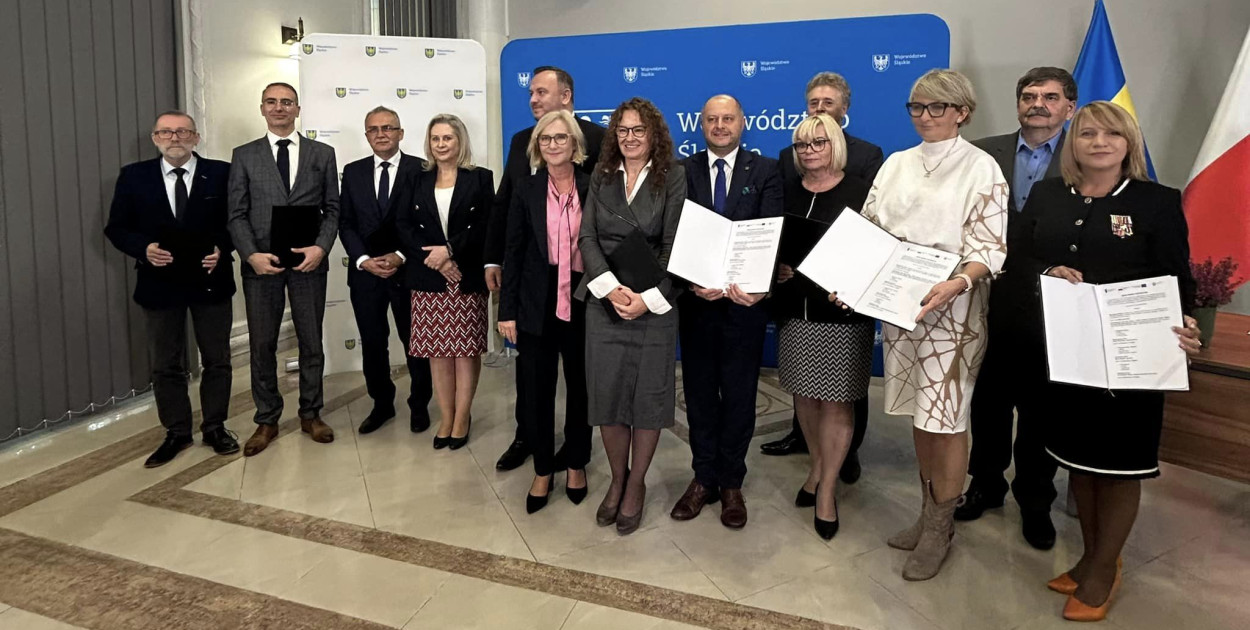 Umowy partnerskie podpisano jeszcze  w ubiegłym roku. Fot. UM Woźniki