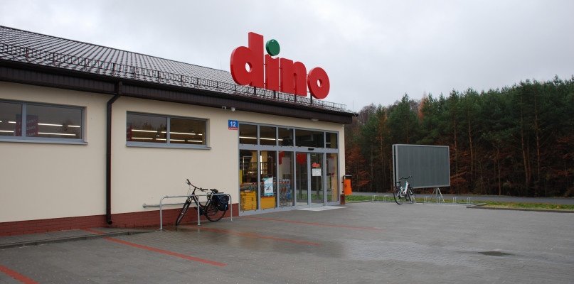 W Strzebiniu wkrótce otwarcie marketu Dino.  Fot. Elżbieta Kulińska 