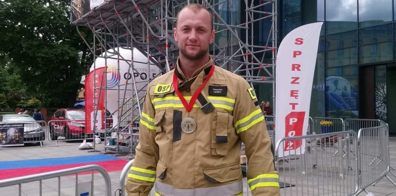 Damian Łebek z rezultatem 1 godz. 53 min. zajął II miejsce w klasyfikacji ochotniczych straży pożarnych. Fot. Archiwum OSP Tanina