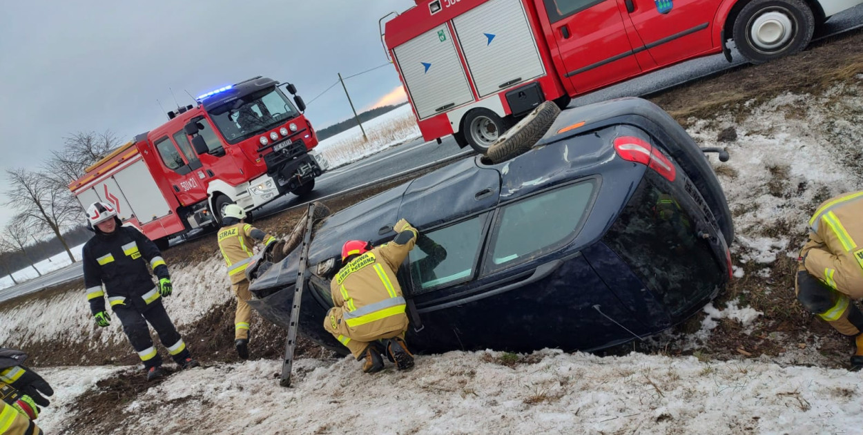 Wczorajsze zdarzenia na DK 11, odcinek Ciasna - Nowy Dwór. Fot. OSP Ciasna