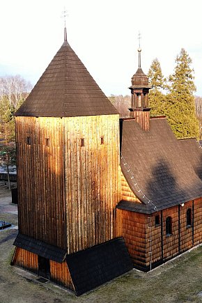 Zabytkowy kościół w Bruśku-377