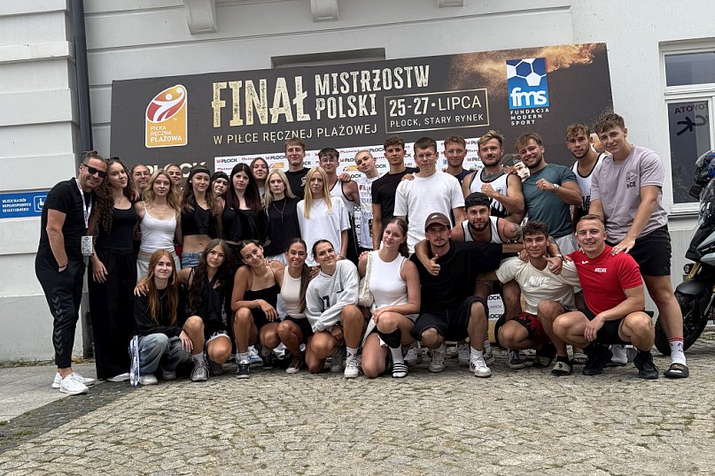 Lubliniec. Silna ekipa piłki ręcznej plażowej