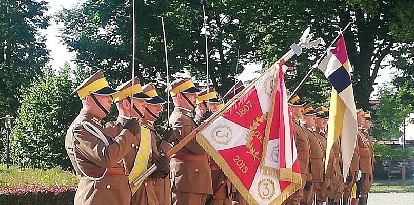 Koszęcin. Święto pułkowe i polonez - 10844