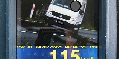 Pędził dostawczym volkswagenem ponad 115 km/h-11010