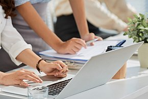 Skrócony czas pracy w Polsce. Od dziś startuje program-11389