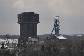 Pięcioletnie urlopy i nawet 170 tys. zł odprawy. Zmiany dla dużej grupy-11678