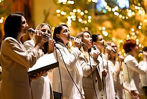 Gospelsi kolędowali w Lublińcu. Ciąg dalszy nastąpi-12622