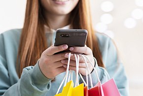 Zalando i Temu podpadły urzędowi. Klienci byli wprowadzani w błąd-12680