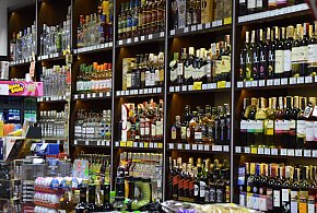 To codzienność wielu Polaków. Nowe dane o alkoholu niepokoją-12697