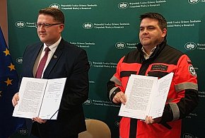 Wsparcie dla ratowników. Nowe umowy WFOŚiGW w Katowicach z pogotowiem