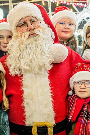 Jarmark Świąteczny i Pogotowie Mikołajkowe-801