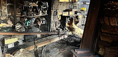 Powiat lubliniecki. Pożar budynków gospodarczych-11667
